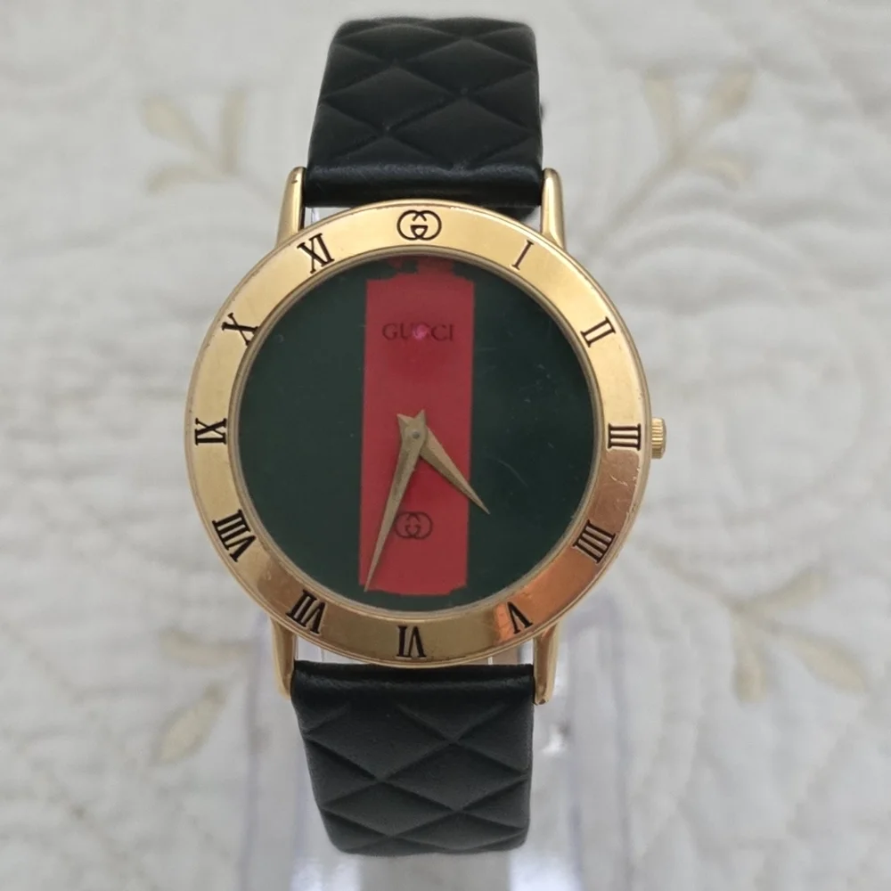 Vintage Gucci Sherry Line Men's Watch 3000M Quartz 33mm Classic Quilted Strap